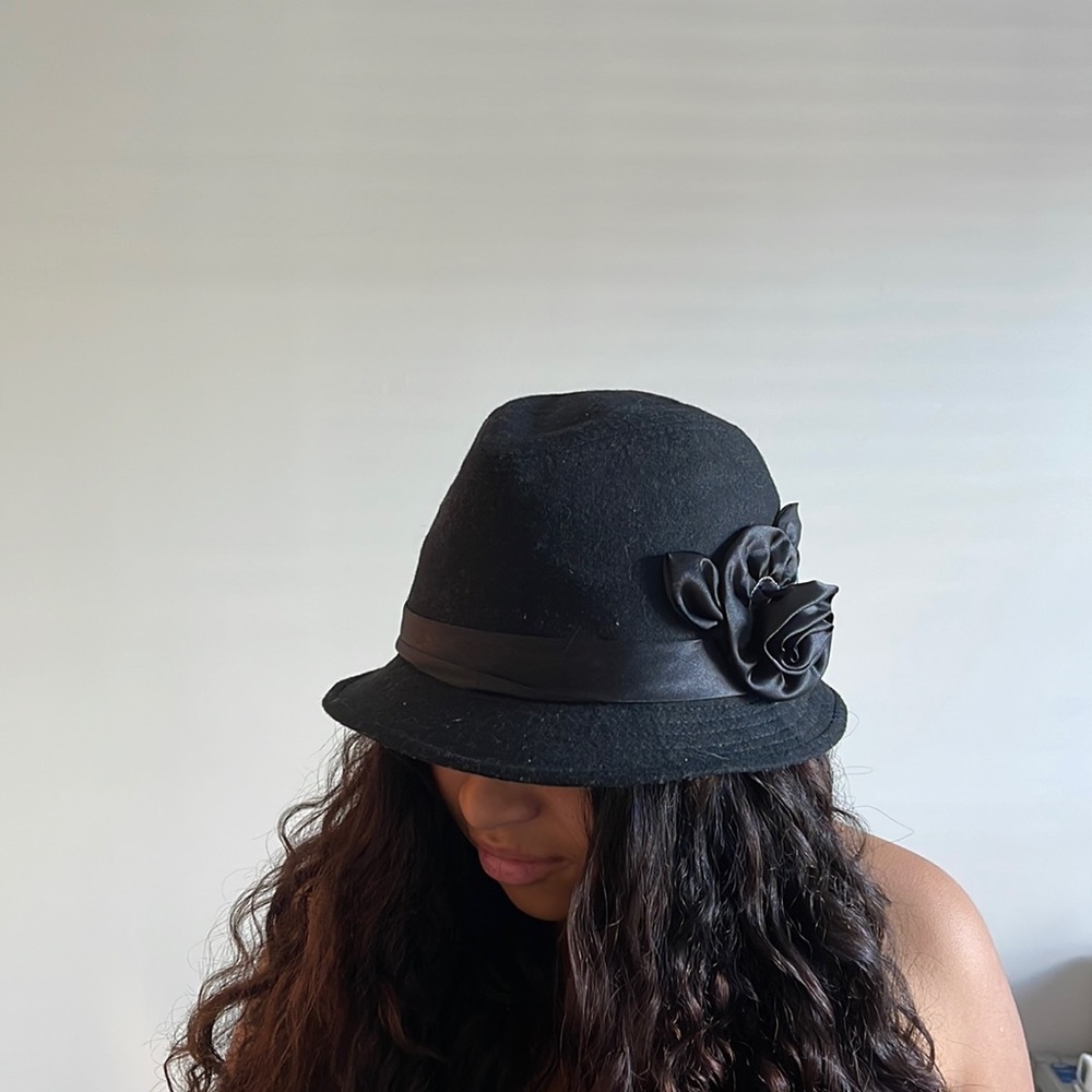 Black 2bebe Womens hat, polyester S/M